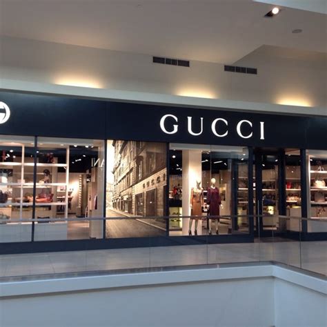 Gucci outlet chicago - The Center is anchored by Bloomingdale's The Outlet Store, Neiman Marcus Last Call, Saks Fifth Avenue OFF 5th and Forever 21 and is home to world-class brands like Gucci, …